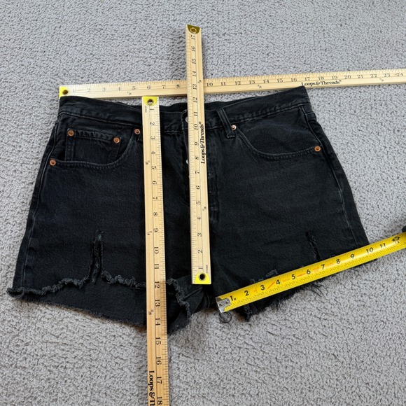 Levis 501 Denim Jean Shorts 31 Original High Rise Cut Off Black Distressed Y2K - Picture 4 of 9